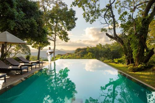 Kandy Villa | Mountbatten Bungalow- Thema Collection