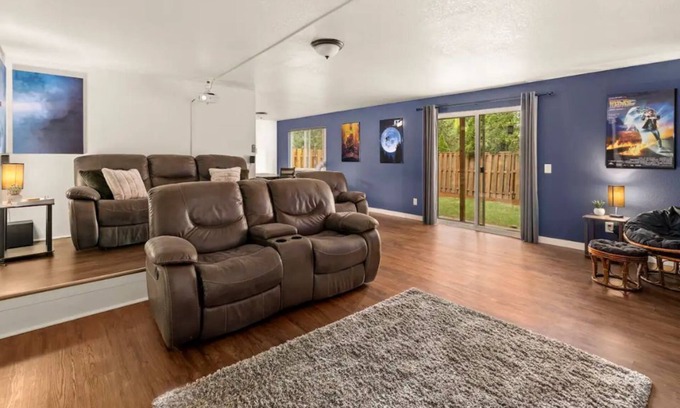 Aloha Apartment | Movies on Merlo: 3 Bed 2 Bath with Movie Projector