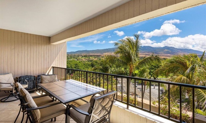 Kaanapali Condo | MRR Presents Kaanapali Ali'i 465 - Renovated 2BR Corner Suite w/Gorgeous West Maui Mountain Views!