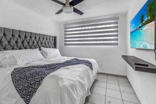Downtown Queretaro Apartment | +MS +Privada Suite +Zaragoza +Internet B13