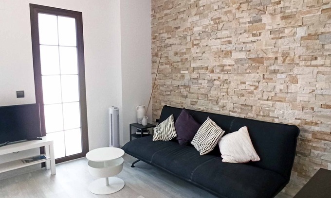 La Victoria Apartment | Mshome Casa Esperanza Center