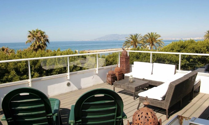 Playas del Palo Apartment | Mshome Primera Línea en Málaga