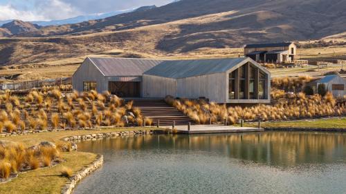 Kapiti Island Resort | Mt Cardrona Station Resort