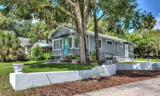 Mount Dora House | Mt. Dorable