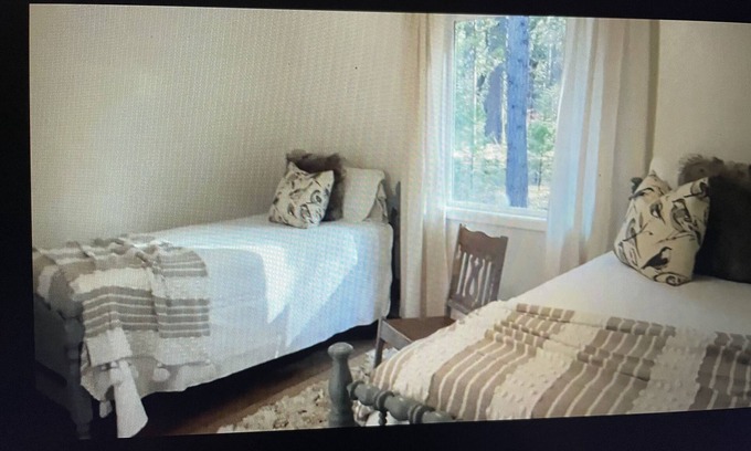 Shingletown Other | Mt Lassen National Park Farmhouse Lodging, Shingletown Ca.