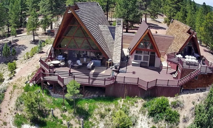 Long Valley Junction Cabin | Mtn Cabin Between Bryce Canyon & Zion Nat'l Parks!