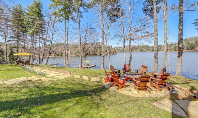 Cullowhee House | Mtn-View Home on Lake Glenville w/Dock