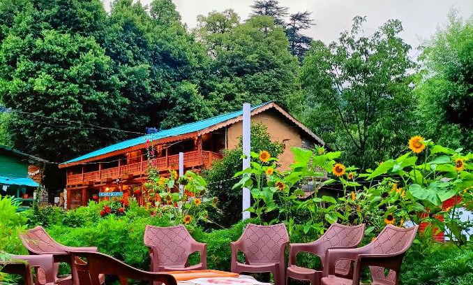 Old Manali House | Mud-house India