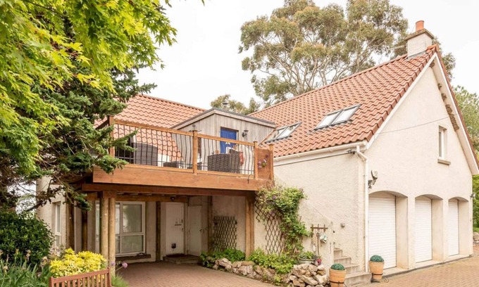 St. Andrews Cottage | Muir Park Cottage