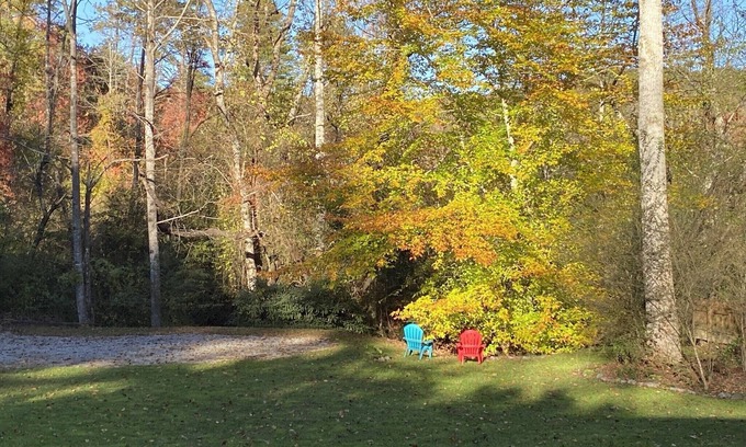 Pisgah Forest House | Mulberry House, privacy and comfort in sought after Pisgah Forest