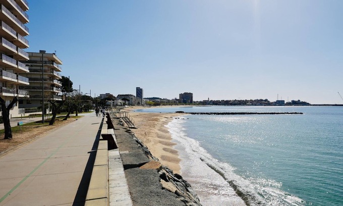 Sant Antoni de Calonge Apartment | Mundet 2 Baix Terrassa. CostaBravaSi - At the sea