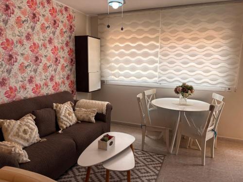 Miami Platja Apartment | Muy cerca de la playa Gran piscina wifi gratis Port Aventura