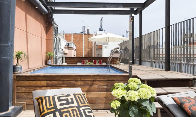 el Fort Pienc Apartment | My Space Barcelona 6 Apart. with Pool in the Gothic Quarter for 48 people