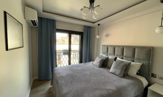 Cihangir Apartment | Myfair apartment