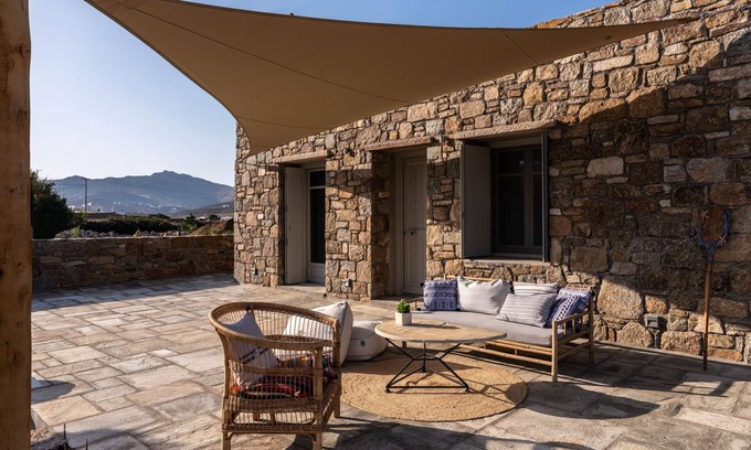 Ftelia House | Mykonos Kele -Unique house-Sea View- private outdoor jacuzzi