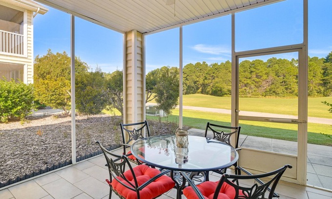 Red Hill Condo | Myrtle Beach Condo w/Community Perks