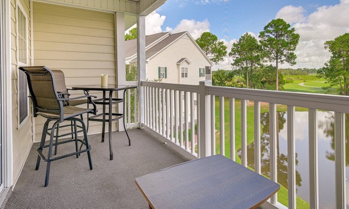 Waterford Plantation Condo | Myrtle Beach Rental w/ Pool Access: 8 Mi to Beach!