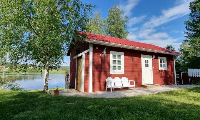 Jarvso House | Mysig stuga med sjötomt, nära Järvsöbacken