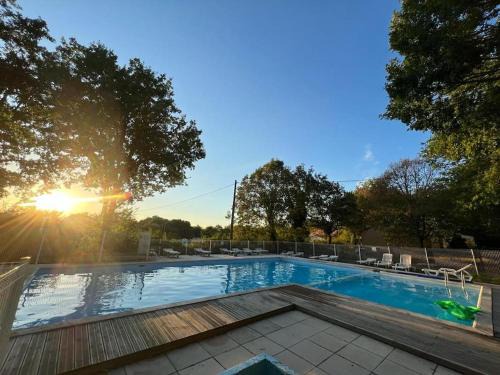 Saint-Aubin-de-Nabirat House | n°9. gite 5 Personnes