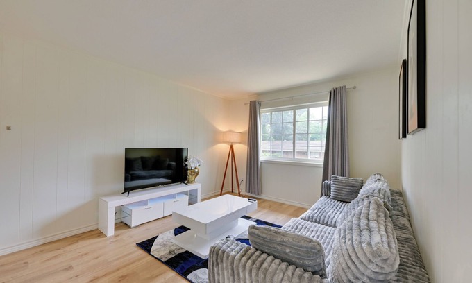 Nacogdoches Condo | Nacogdoches Condo Half-Mi to SFA: Pets Welcome