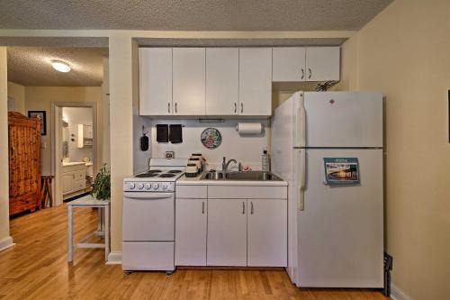 Nags Head Apartment | Nags Head Apt with Patio - half Mile Walk to Beach!