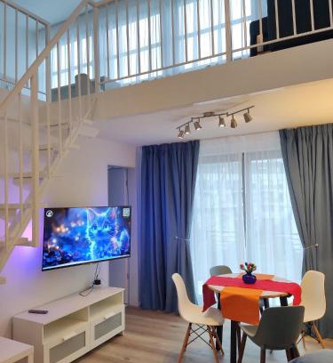 Schoenefeld Apartment | Nahe Airport BER Schönefeld Maisonettewohnung