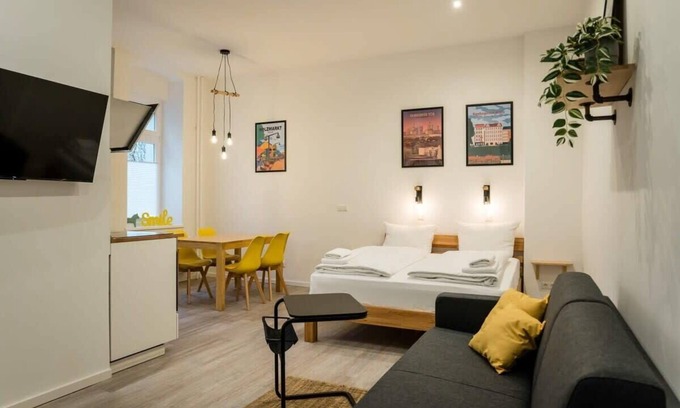 Friedrichshain Apartment | Nahe Boxhagener Platz für 4 Personen