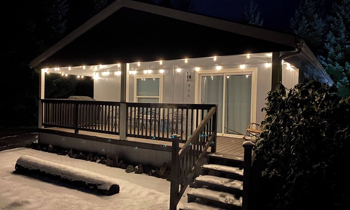 Packwood Cabin | Nanook Haus | BBQ | 3 Bed, 2 Bath