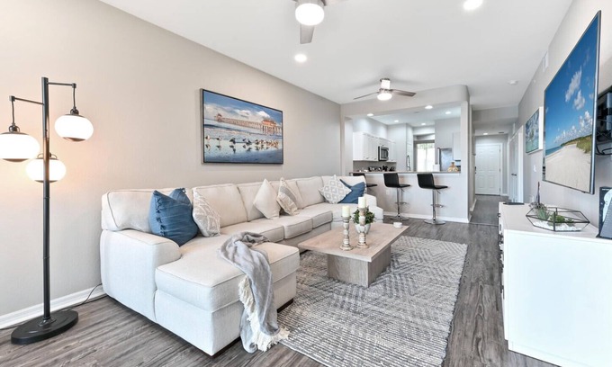Naples Condo | Naples lake view condo at Lely golf resort!