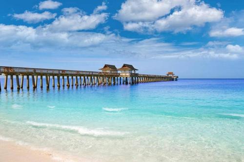 Central Naples House | Naples Oasis, Perfect Getaway