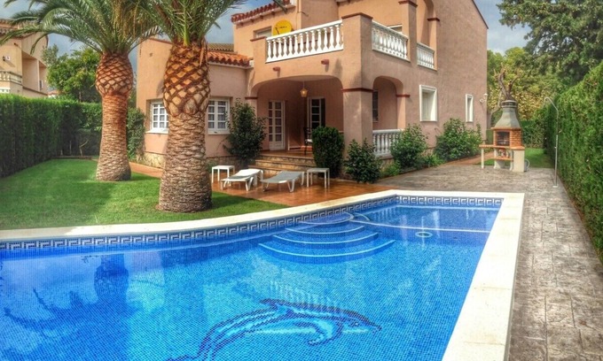 Miami Platja Villa | NAPOLEON Villa piscina privada, BBQ, Wifi gratis