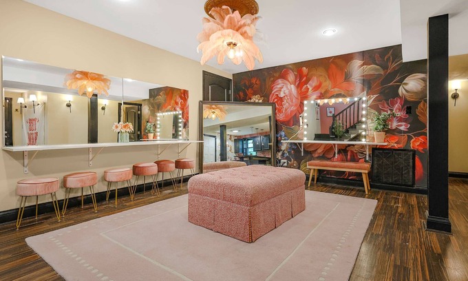 Nashville House | Nashville Bachelorette Retreat with Style