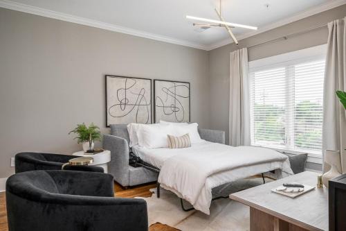 Nashville House | Nashville Rooftop Escape Rooftop City View Walkable