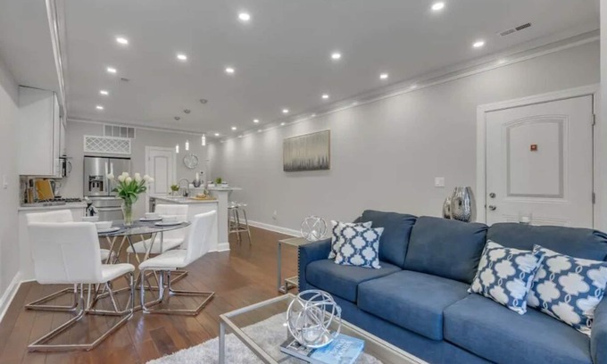 Near Northeast Bed & Breakfast | "Nations Capitol Comfort - Your Corporate Quintessential Stay"