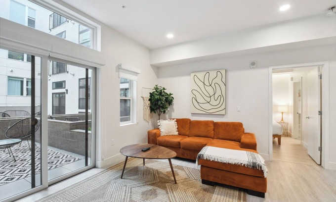 Highland Condo | Natural Influence | Espadin LoHi