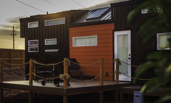 Apple Valley House | Nature experience in a new Tiny home near Zion's national park and so much more.