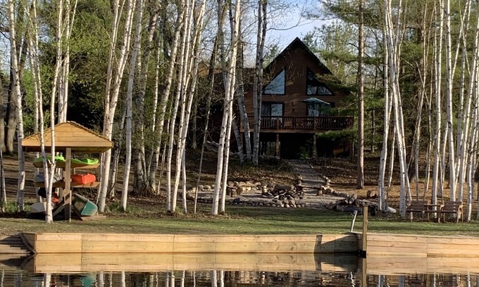 Atlanta House | Nature lovers paradise w/direct access to lake, trails & ample trailer parking.