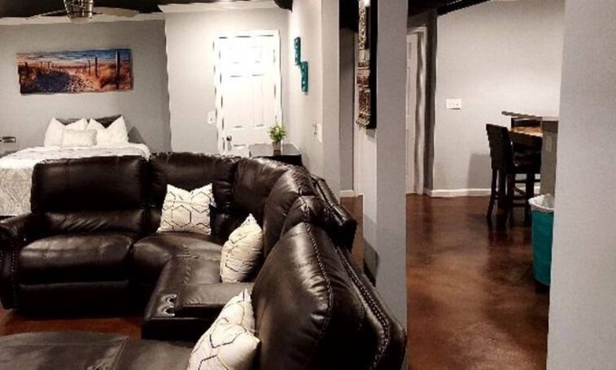 Conyers Apartment | Nature's Beauty for your Serenity - Beautiful Studio in a Great location!