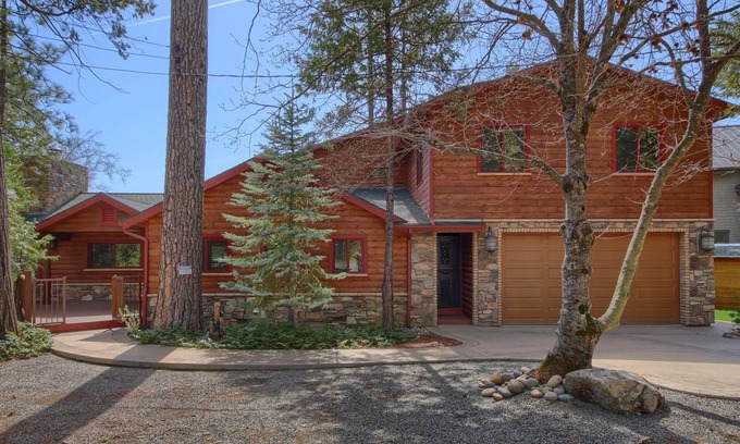 Bass Lake House | Nature's Lakefront Estate, Private Dock plus 7 BR, 4 BA