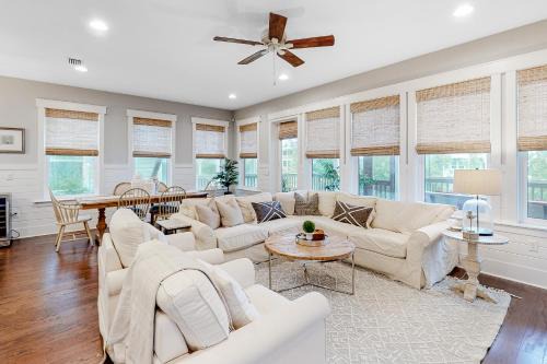 Santa Rosa Beach House | NatureWalk - River Oats