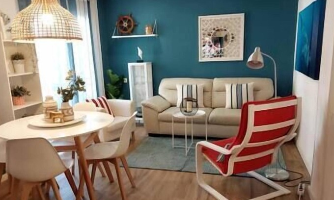 La Malva-rosa Apartment | Nautical accommodation next to the beach