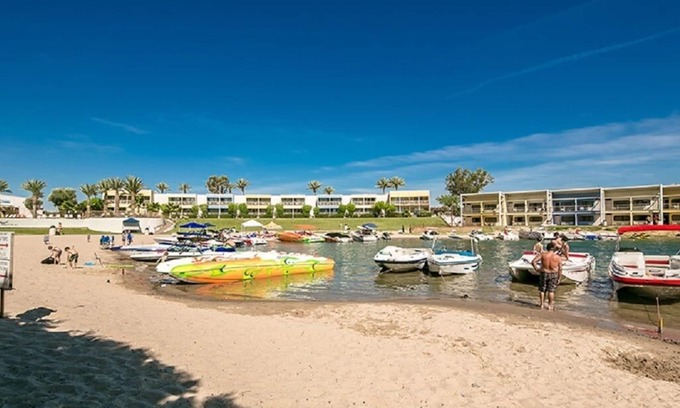 Lake Havasu City Condo | Nautical Inn Beachfront Resort - Rental Week
