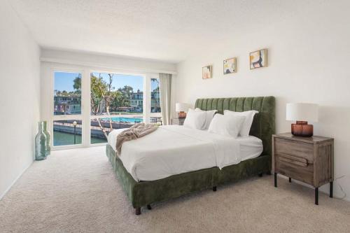 Marina del Rey Apartment | Nautical Nest - Walkable Waterfront Stay