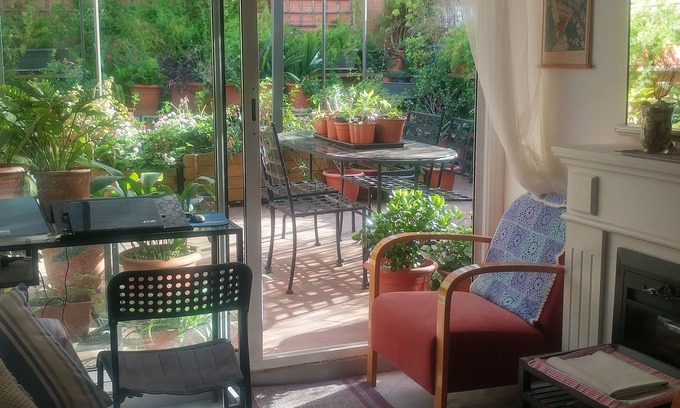 Roses Town Center Apartment | Navicmar 1. Center ville, à 4 min.à pied plage. Parking .Wifi Sat Tv francaise