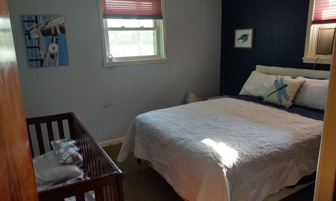 Gypsum House | Near All Attractions for Erie Islands,Lakeside,Cedar Point
