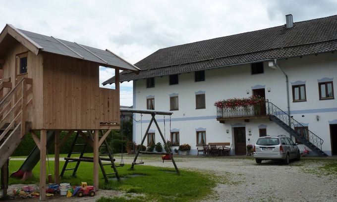 Eggstatt Other | Near Chiemsee: Family-friendly apartment. Farmhouse in 4star quality, 1 bedroom
