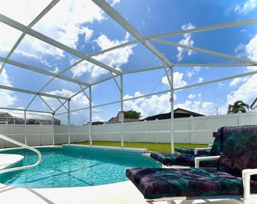 Clear Creek House | Near Disney-Private pool, Spacious 3BR Retreat