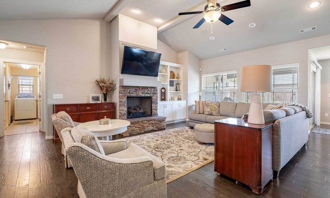 Bentonville - Fayetteville House | Near Hiking & Biking: Convenient Home in Rogers!