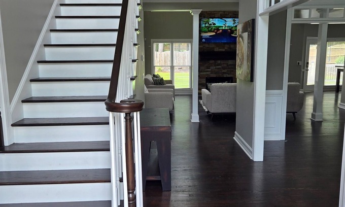 Acworth House | Near LakePoint! Spacious 3-Story Retreat