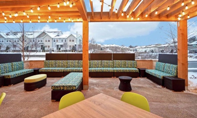 Eagan House | Near MSP Airport and Mall of America